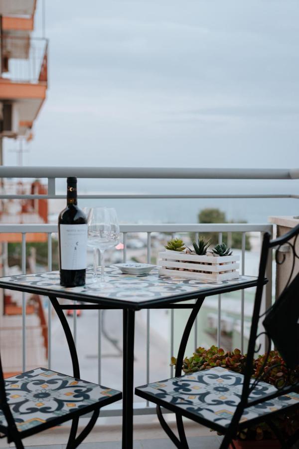 Donna Apollonia Home Holiday Monopoli Exterior photo